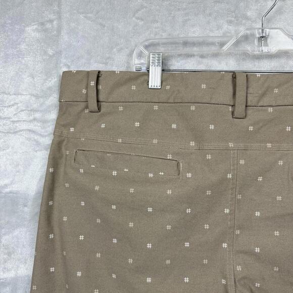 Lululemon Commission Shorts 9” Tan Geo Dot Pattern ABC Men Size 40 Golf Stretch - Picture 7 of 11
